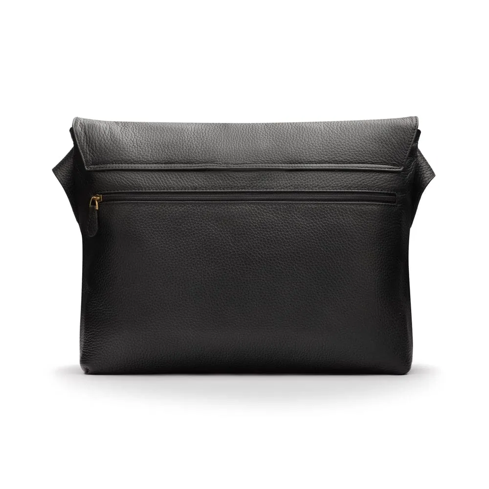 Classic Postman's Leather Messenger Bag - Black Pebble Grain